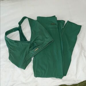 Whitney Simmons X Gymshark Green Sports Bra and Leggings Matching Set
